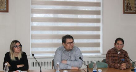КММАга ДСУнун өкүлдөрү микробго каршы туруктуулукту көзөмөлдөөнүн глобалдык системасы боюнча болушту